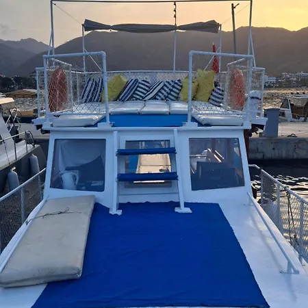 Berrak1 Icmeler Private Yacht * Μαρμαρίς